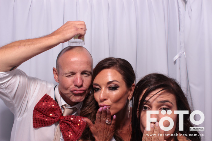 Diandra and Nick’s Wedding | View more photos from the event at gallery.fotomachines.com.au/u/FOTOMachines/Diandra-and-Nick’s-Wedding